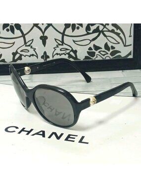 Chanel Sunglasses Pearl CC Logo Black Oval Eyewear